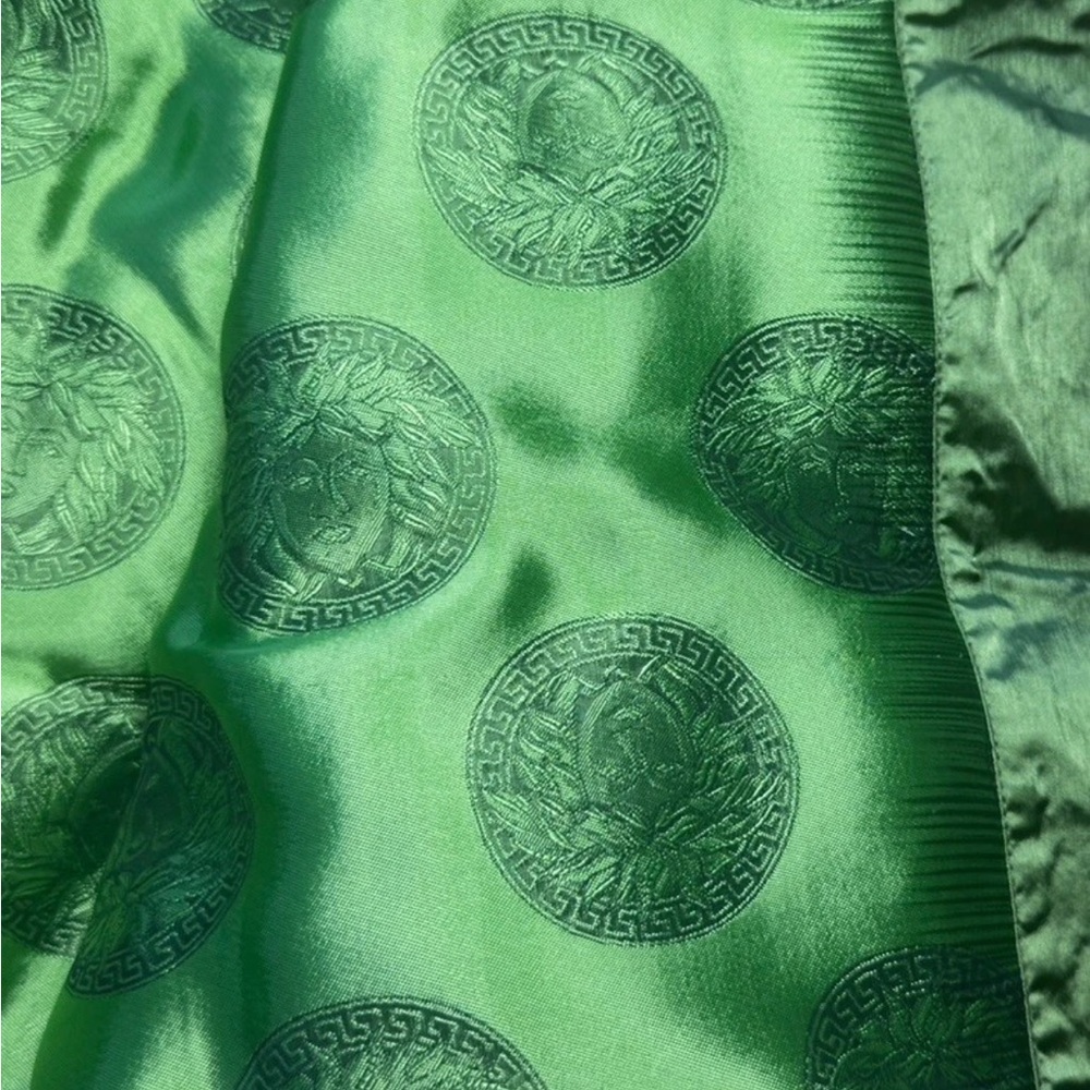 Gorgeous Vtg 1996 Gianni Versace Lime Green Lace Goose Down Puffer Jacket S/M - Picture 12 of 16